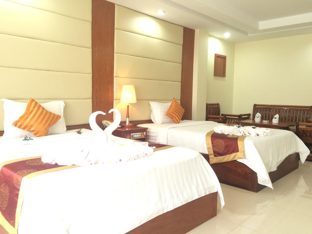 Huang Ting Hotel Phnom Penh Bagian luar foto