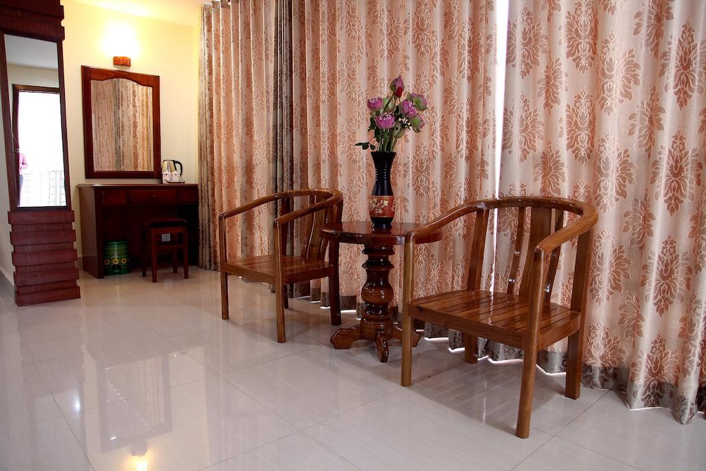Huang Ting Hotel Phnom Penh Bagian luar foto